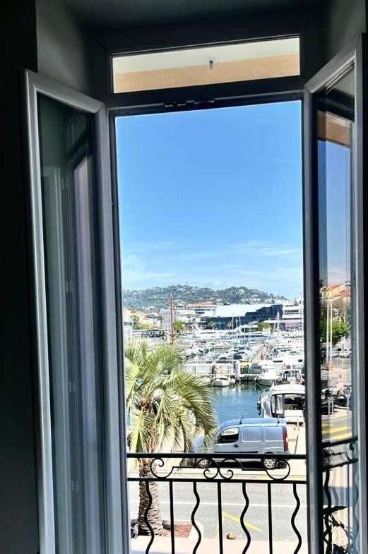 Cannes Old Port, Seafront & Seaview, Yacht Show Port Exterior foto